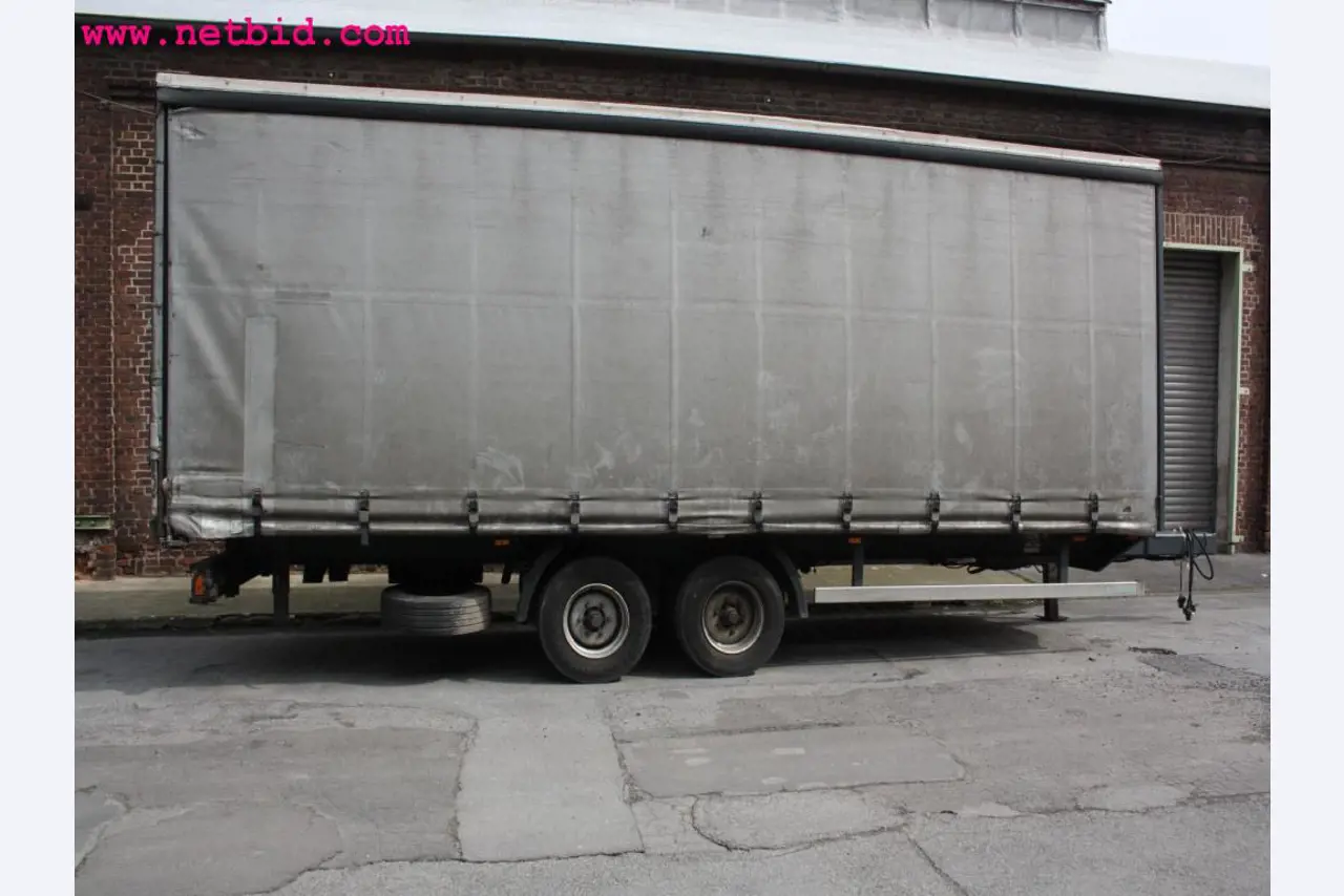 Equipamento operacional e de escritório <br>do sector da construção de feiras-1