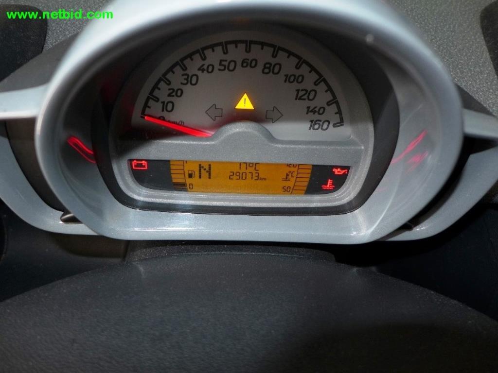 Office furniture, Server equipment, Hardware, Passenger car<br>-11