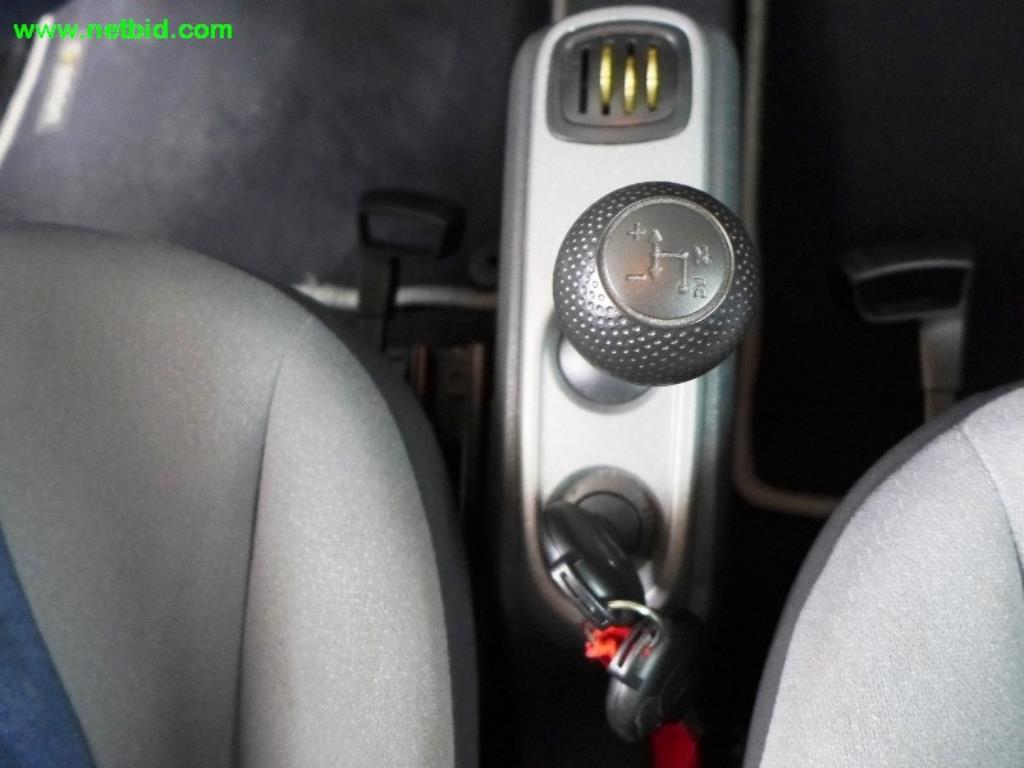 Office furniture, Server equipment, Hardware, Passenger car<br>-8