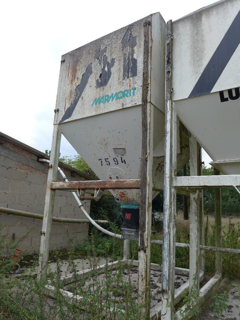 Máquinas bem conservadas do sector <br>agrícola-7