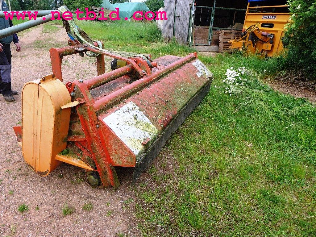 discharged and well-maintained machines from the sector agriculture-2