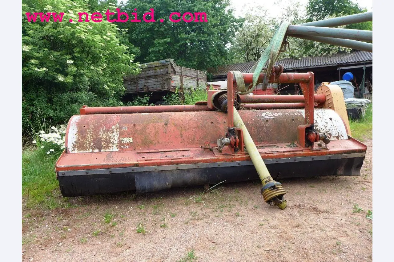 discharged and well-maintained machines from the sector agriculture-3