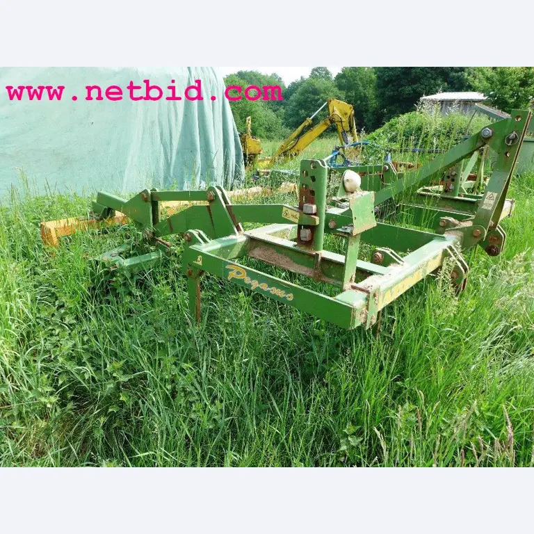 discharged and well-maintained machines from the sector agriculture-7