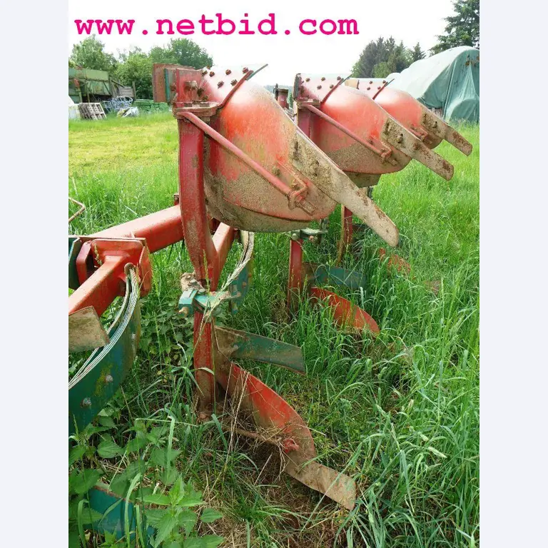 discharged and well-maintained machines from the sector agriculture-5