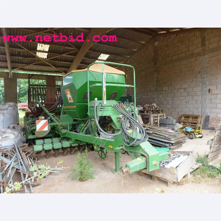 discharged and well-maintained machines from the sector agriculture-1