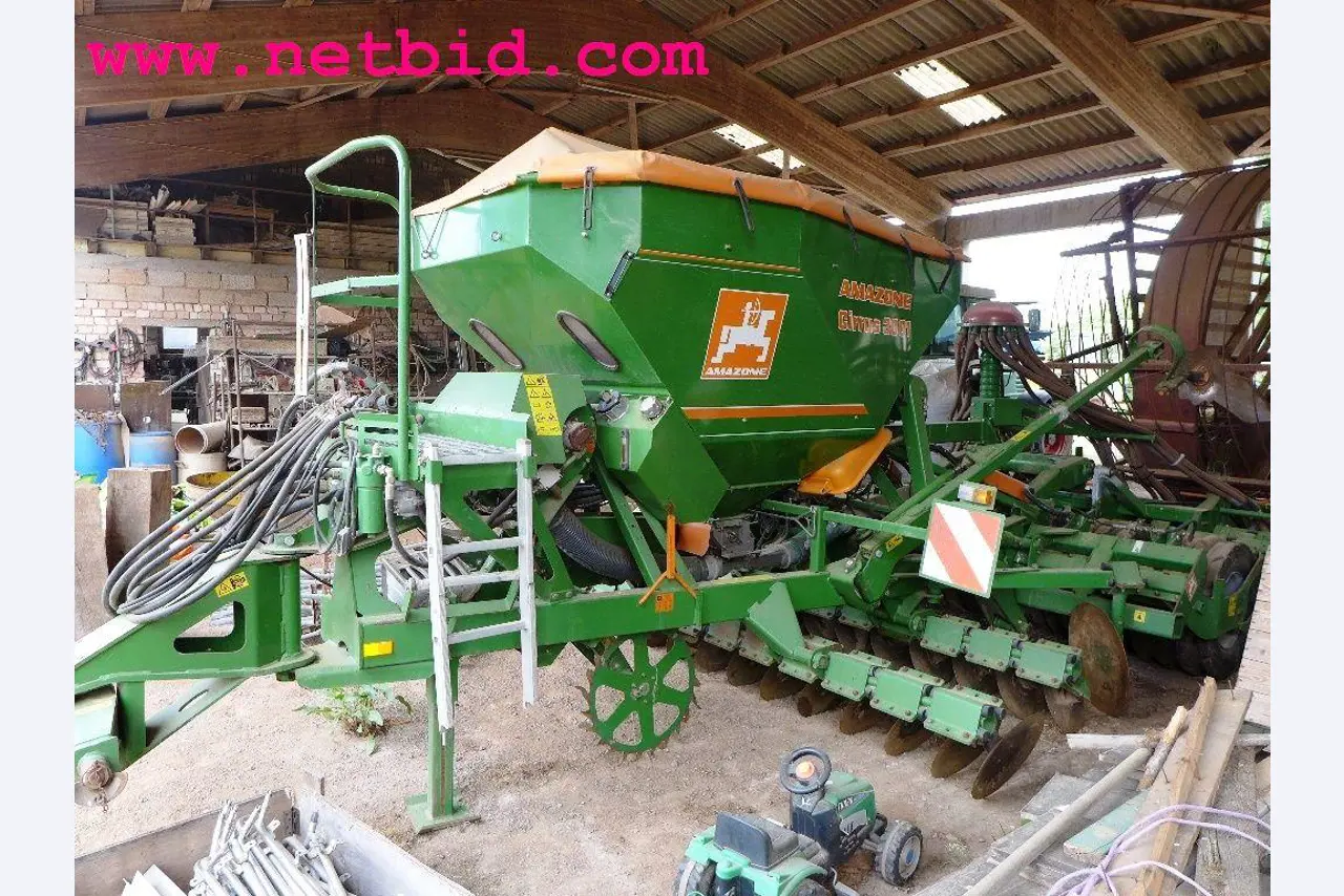 discharged and well-maintained machines from the sector agriculture-2
