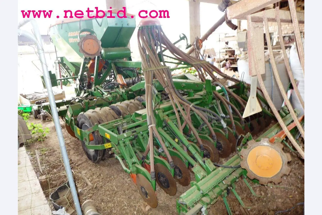 discharged and well-maintained machines from the sector agriculture-7