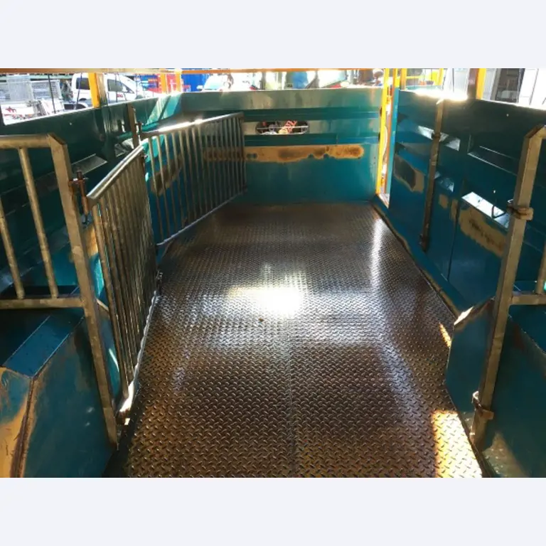 Máquinas bem conservadas do sector <br>agrícola-15