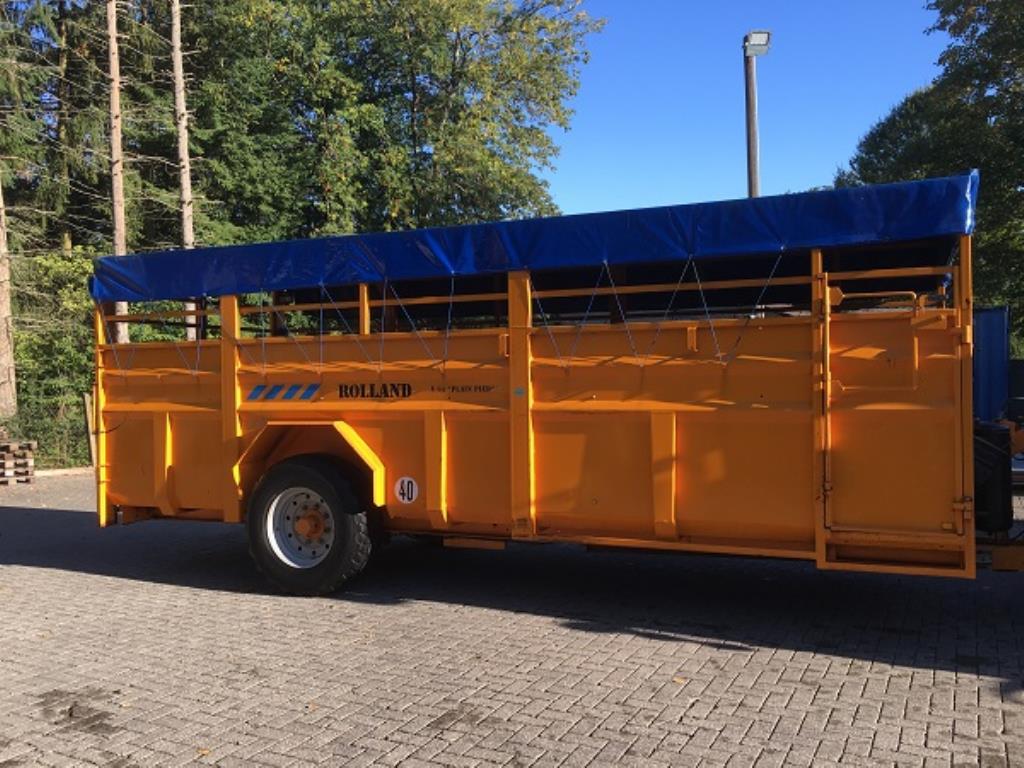 Máquinas bem conservadas do sector <br>agrícola-3