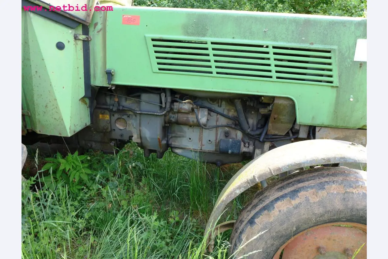 discharged and well-maintained machines from the sector agriculture-15
