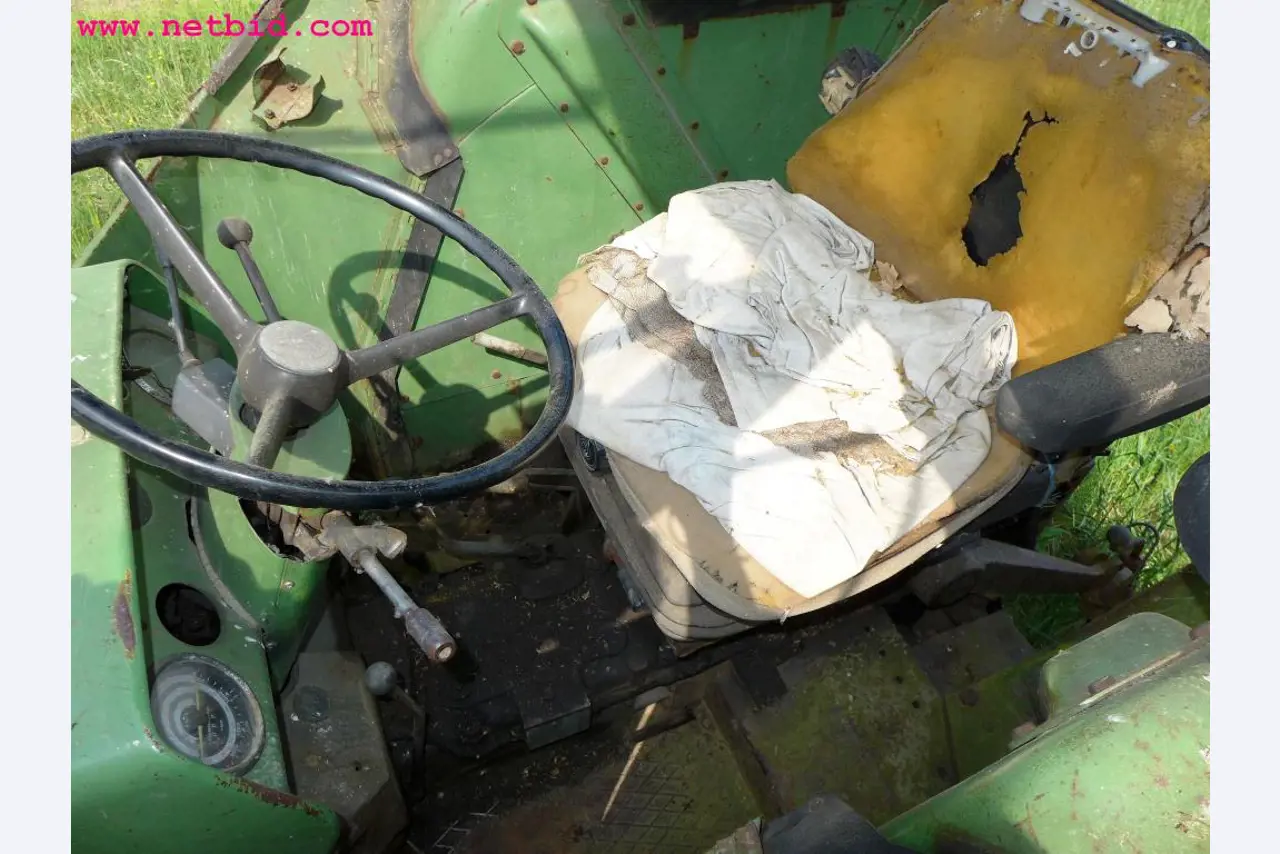 discharged and well-maintained machines from the sector agriculture-3