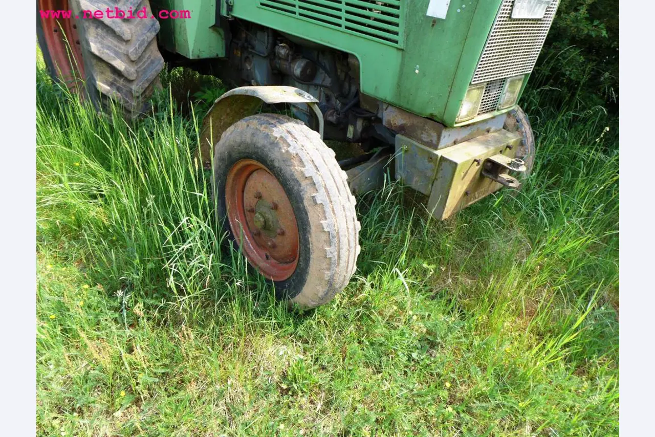 discharged and well-maintained machines from the sector agriculture-6
