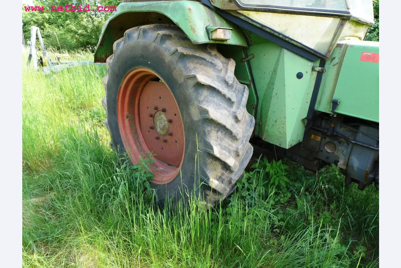 discharged and well-maintained machines from the sector agriculture-7