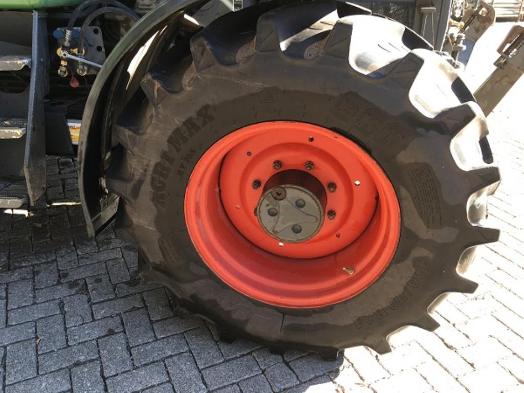 Máquinas bem conservadas do sector <br>agrícola-11