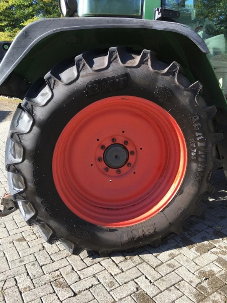 Máquinas bem conservadas do sector <br>agrícola-13