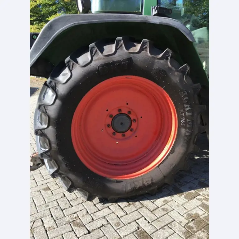 Máquinas bem conservadas do sector <br>agrícola-13