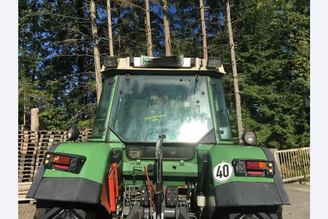 Máquinas bem conservadas do sector <br>agrícola-17