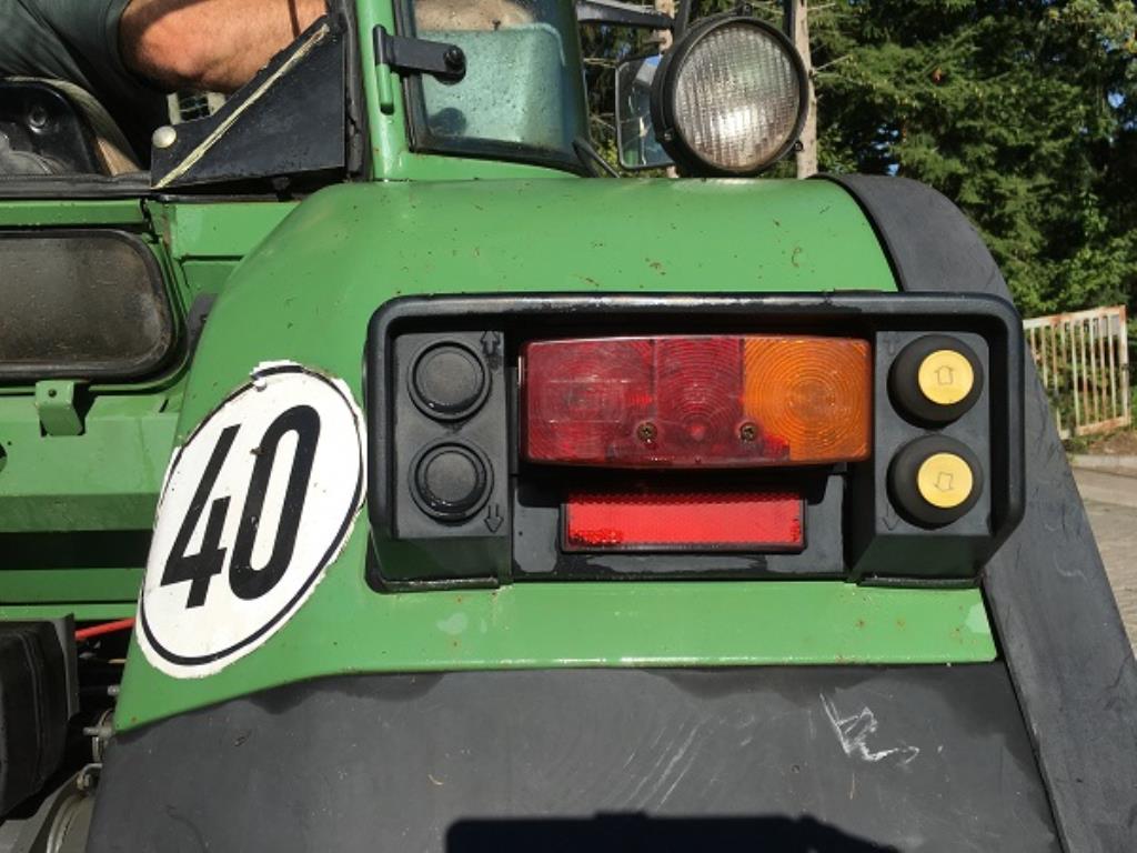 Máquinas bem conservadas do sector <br>agrícola-18