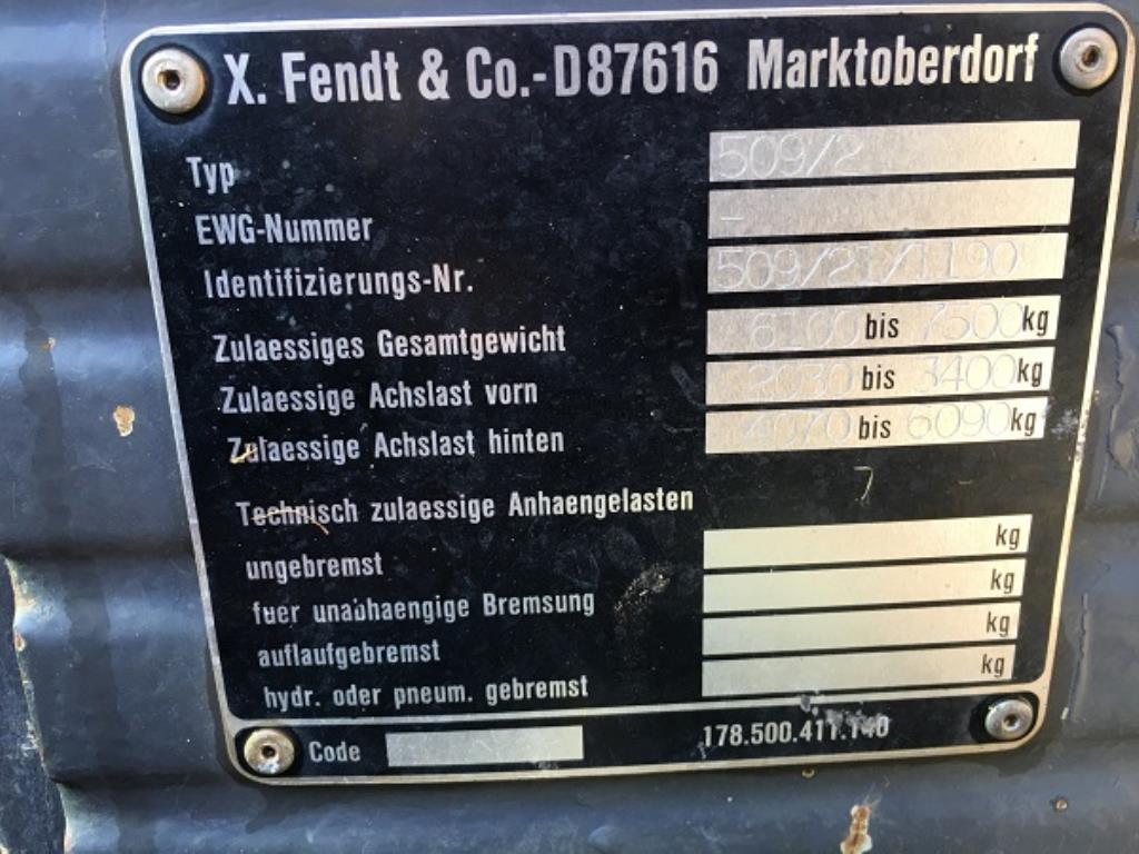 Máquinas bem conservadas do sector <br>agrícola-22