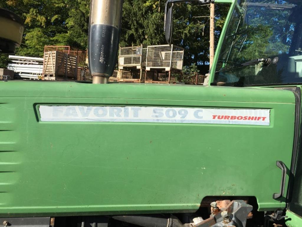 Máquinas bem conservadas do sector <br>agrícola-24