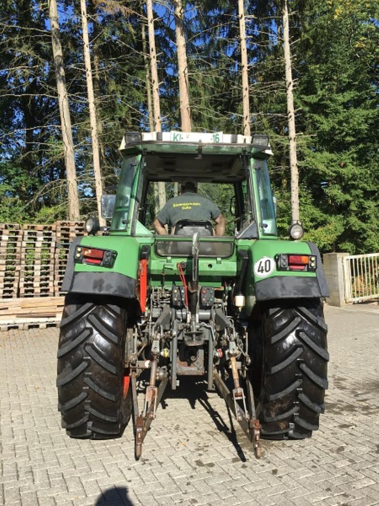 Máquinas bem conservadas do sector <br>agrícola-25