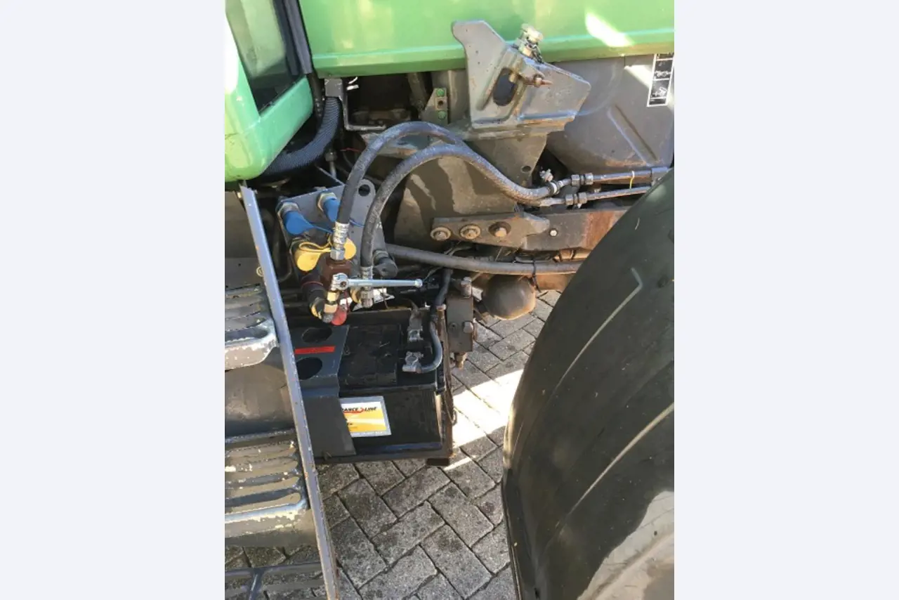 Máquinas bem conservadas do sector <br>agrícola-29