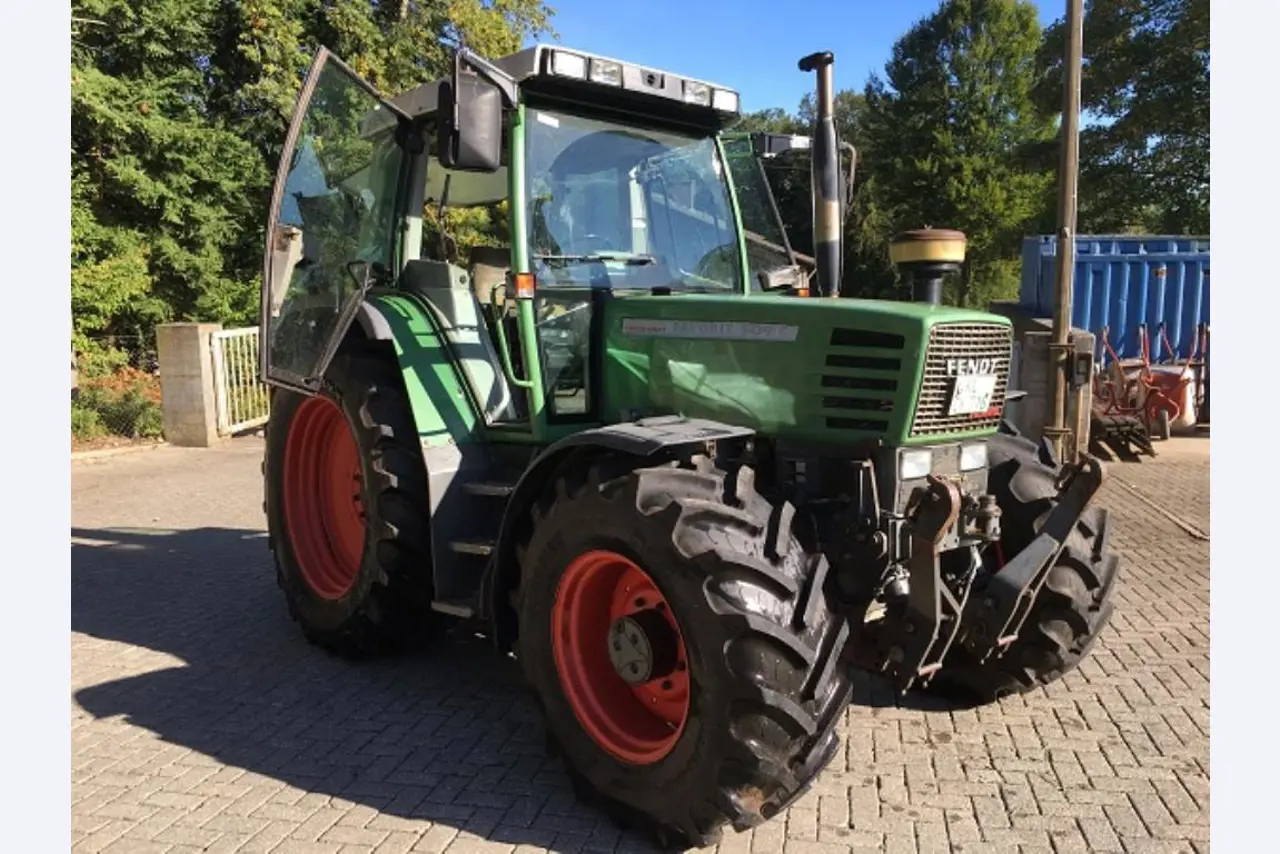 Máquinas bem conservadas do sector <br>agrícola-3