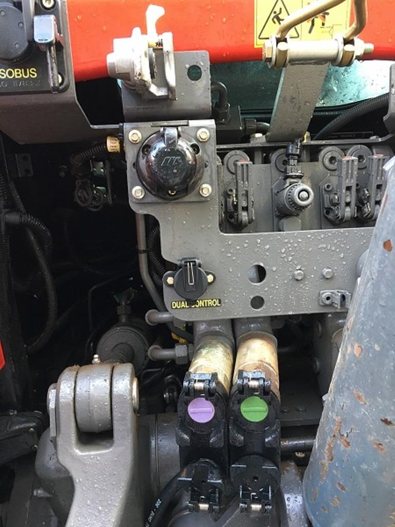 Máquinas bem conservadas do sector <br>agrícola-10