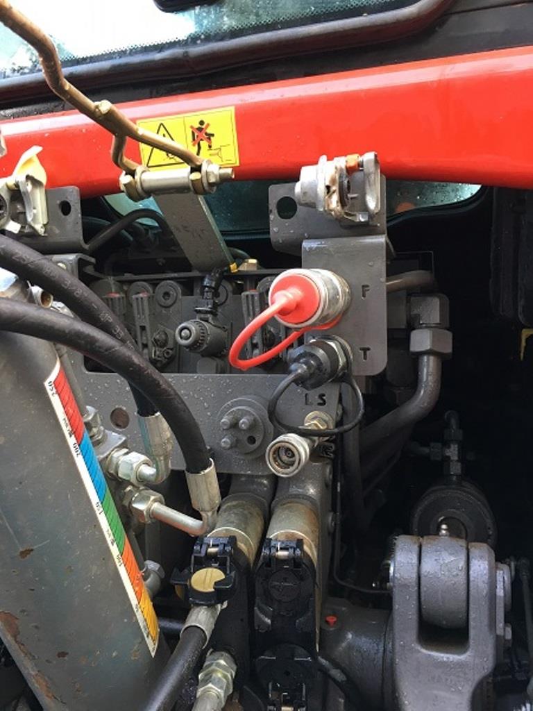 Máquinas bem conservadas do sector <br>agrícola-11