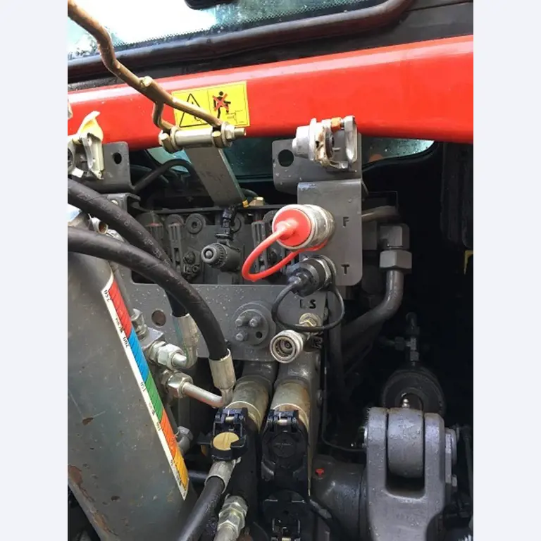 Máquinas bem conservadas do sector <br>agrícola-11