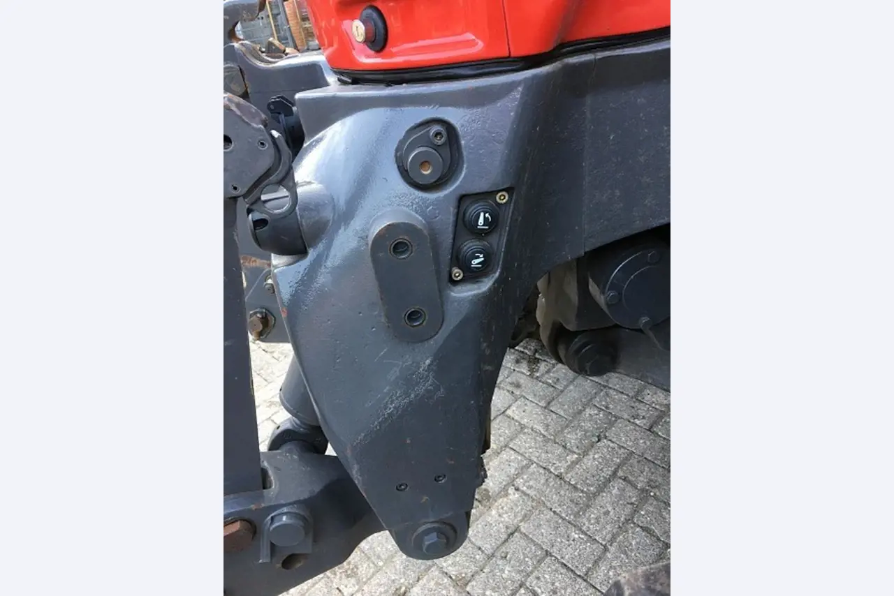 Máquinas bem conservadas do sector <br>agrícola-16