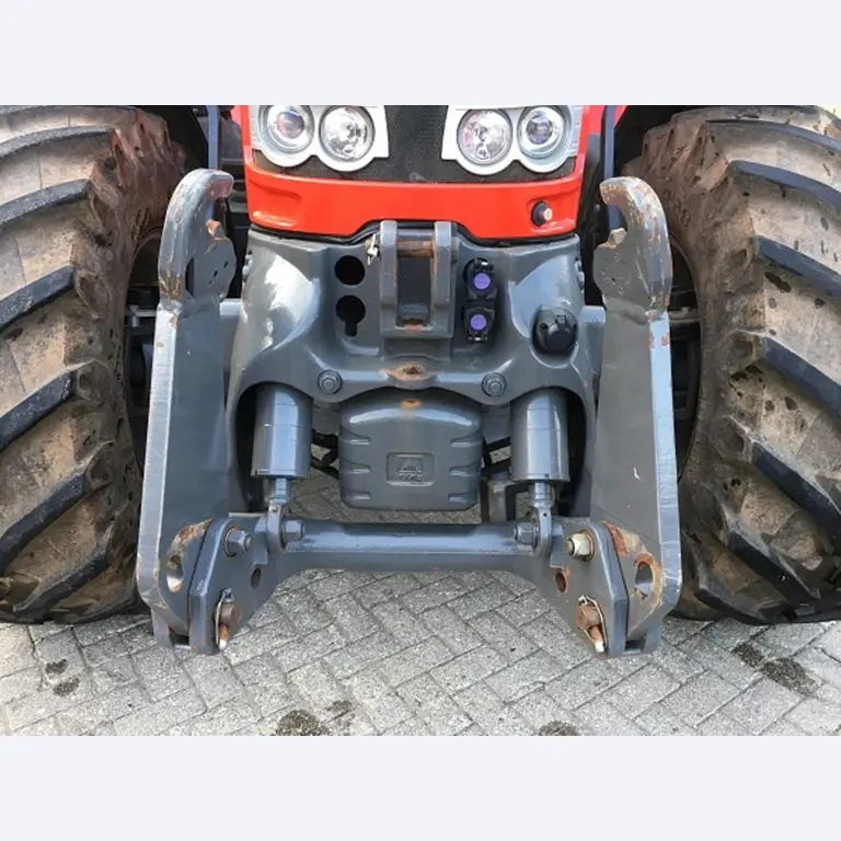 Máquinas bem conservadas do sector <br>agrícola-17