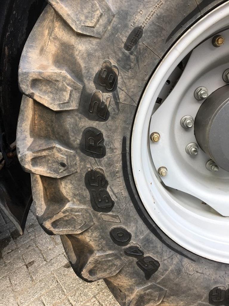 Máquinas bem conservadas do sector <br>agrícola-22