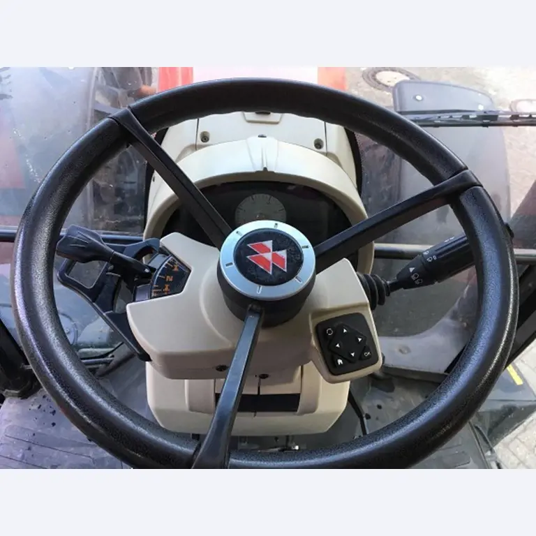 Máquinas bem conservadas do sector <br>agrícola-26