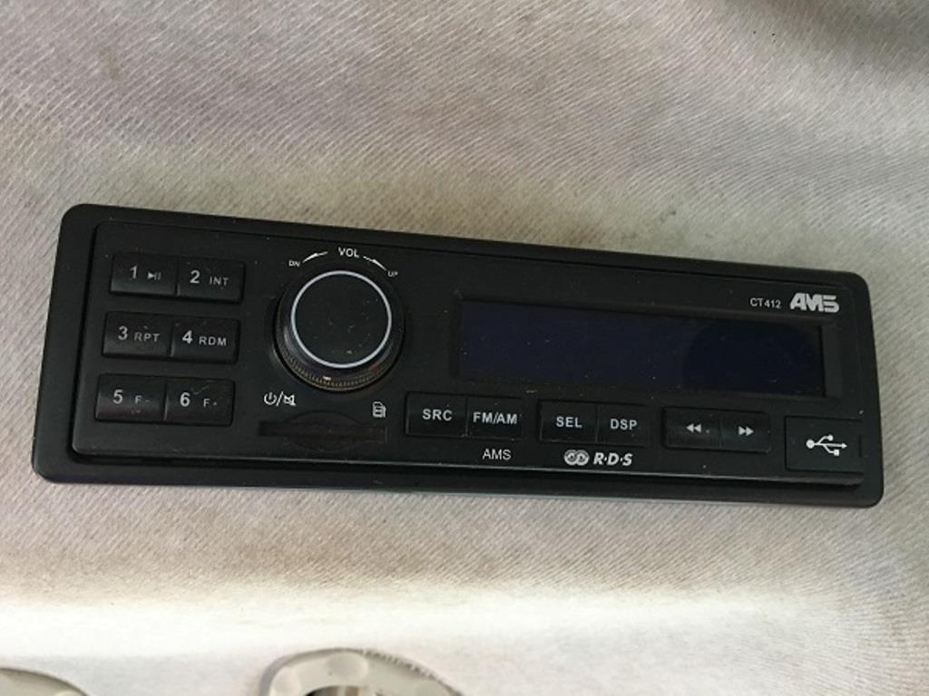 Máquinas bem conservadas do sector <br>agrícola-28