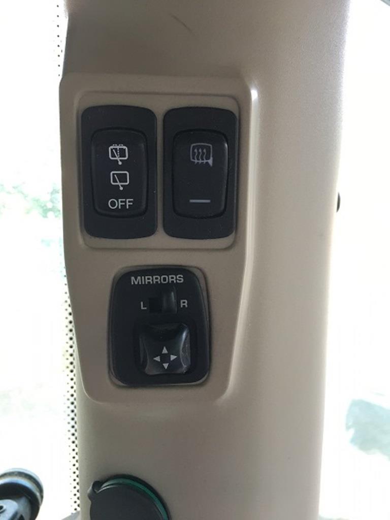 Máquinas bem conservadas do sector <br>agrícola-29