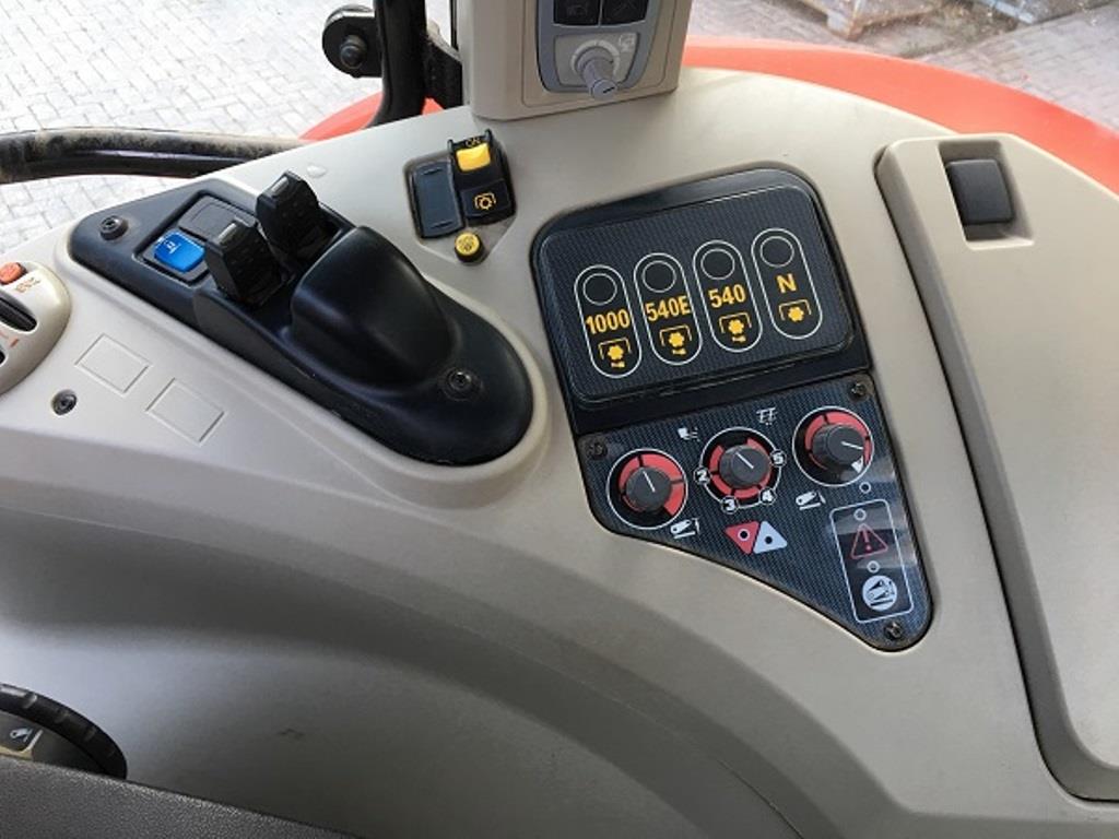 Máquinas bem conservadas do sector <br>agrícola-30