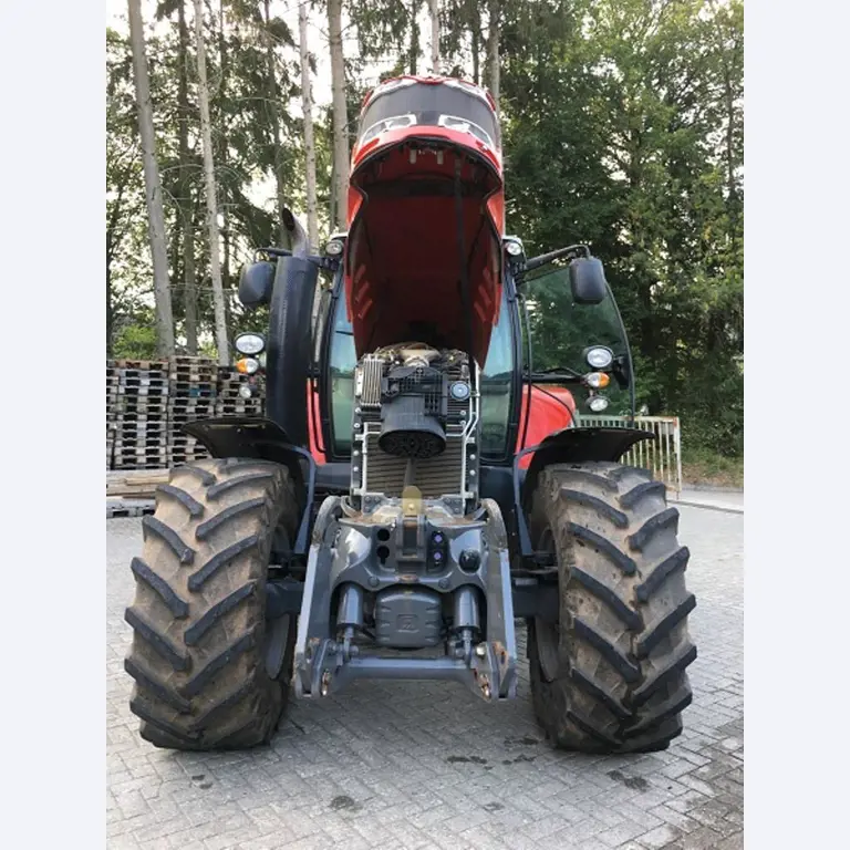 Máquinas bem conservadas do sector <br>agrícola-41