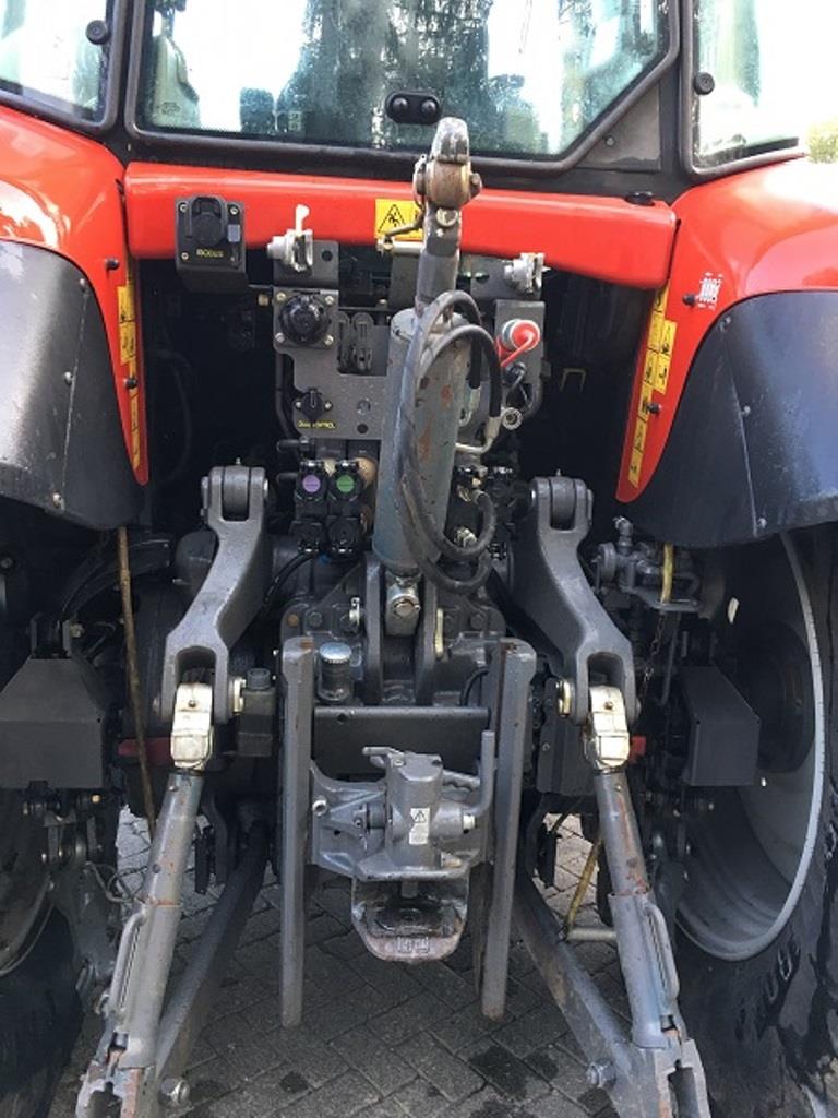 Máquinas bem conservadas do sector <br>agrícola-8