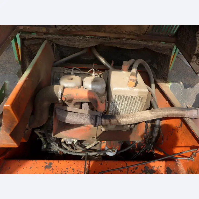 Máquinas bem conservadas do sector <br>agrícola-10