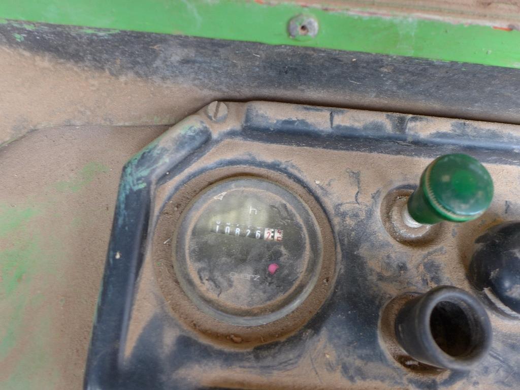 Máquinas bem conservadas do sector <br>agrícola-14