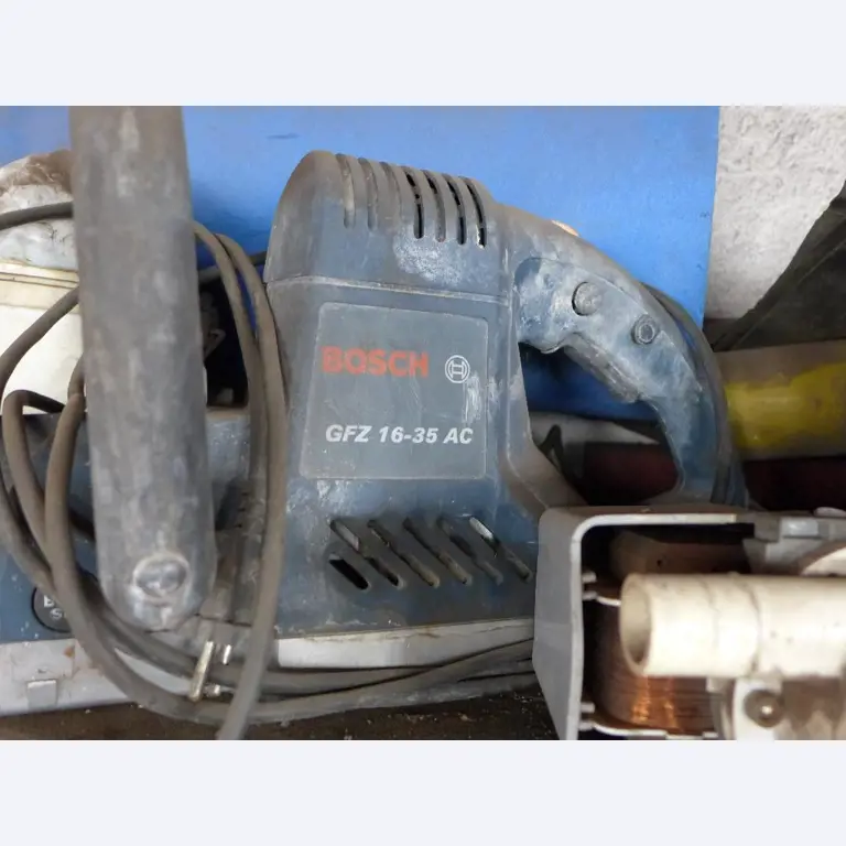 discharged and well-maintained machines from the sector agriculture-2