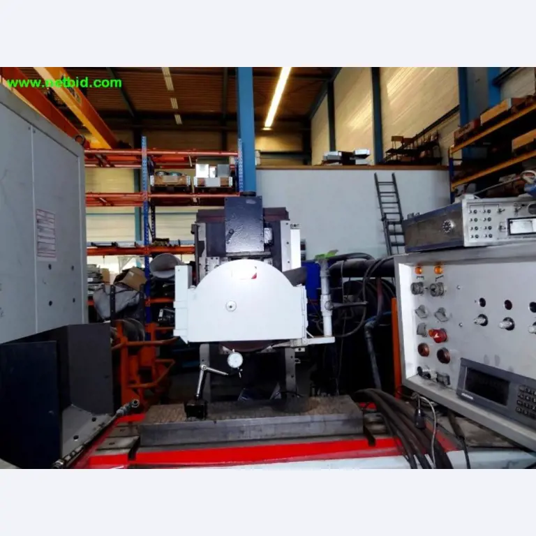 Máquinas-ferramentas, acessórios de máquinas e sistemas de montagem <br
-2