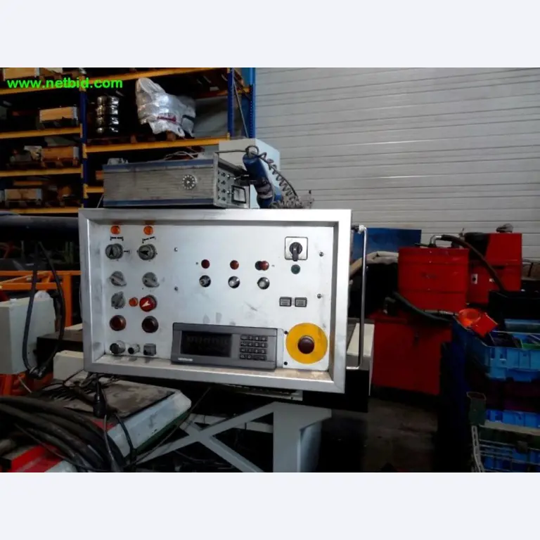 Máquinas-ferramentas, acessórios de máquinas e sistemas de montagem <br
-4