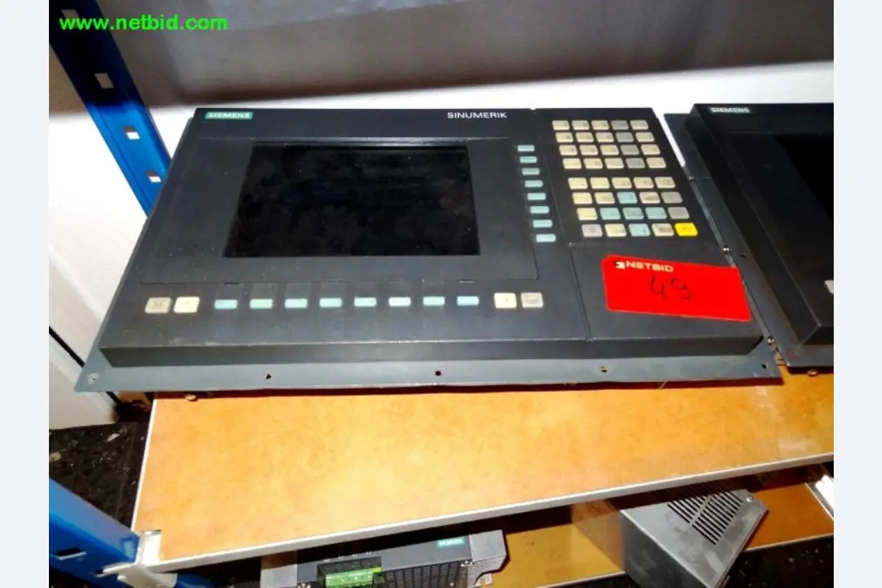 Máquinas-ferramentas, acessórios de máquinas e sistemas de montagem <br
-4