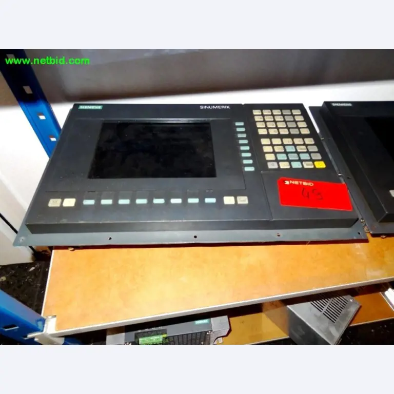 Máquinas-ferramentas, acessórios de máquinas e sistemas de montagem <br
-4