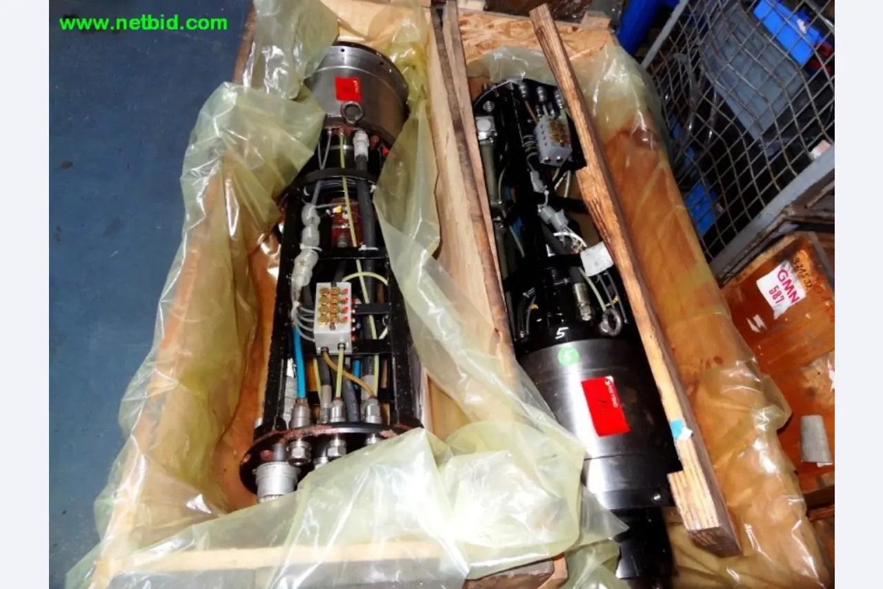 Tool machines, accessory, assembly lines<br>-4