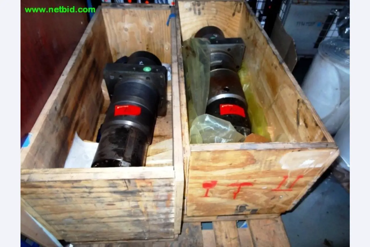 Tool machines, accessory, assembly lines<br>-6