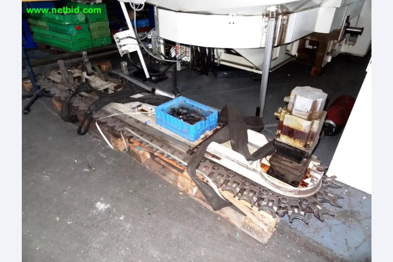 Máquinas-ferramentas, acessórios de máquinas e sistemas de montagem <br
-6