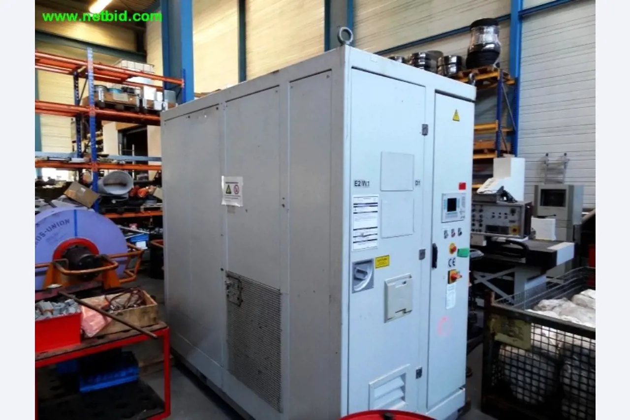 Bewerkingscentrum incl. toebehoren en assembleerlijn-4